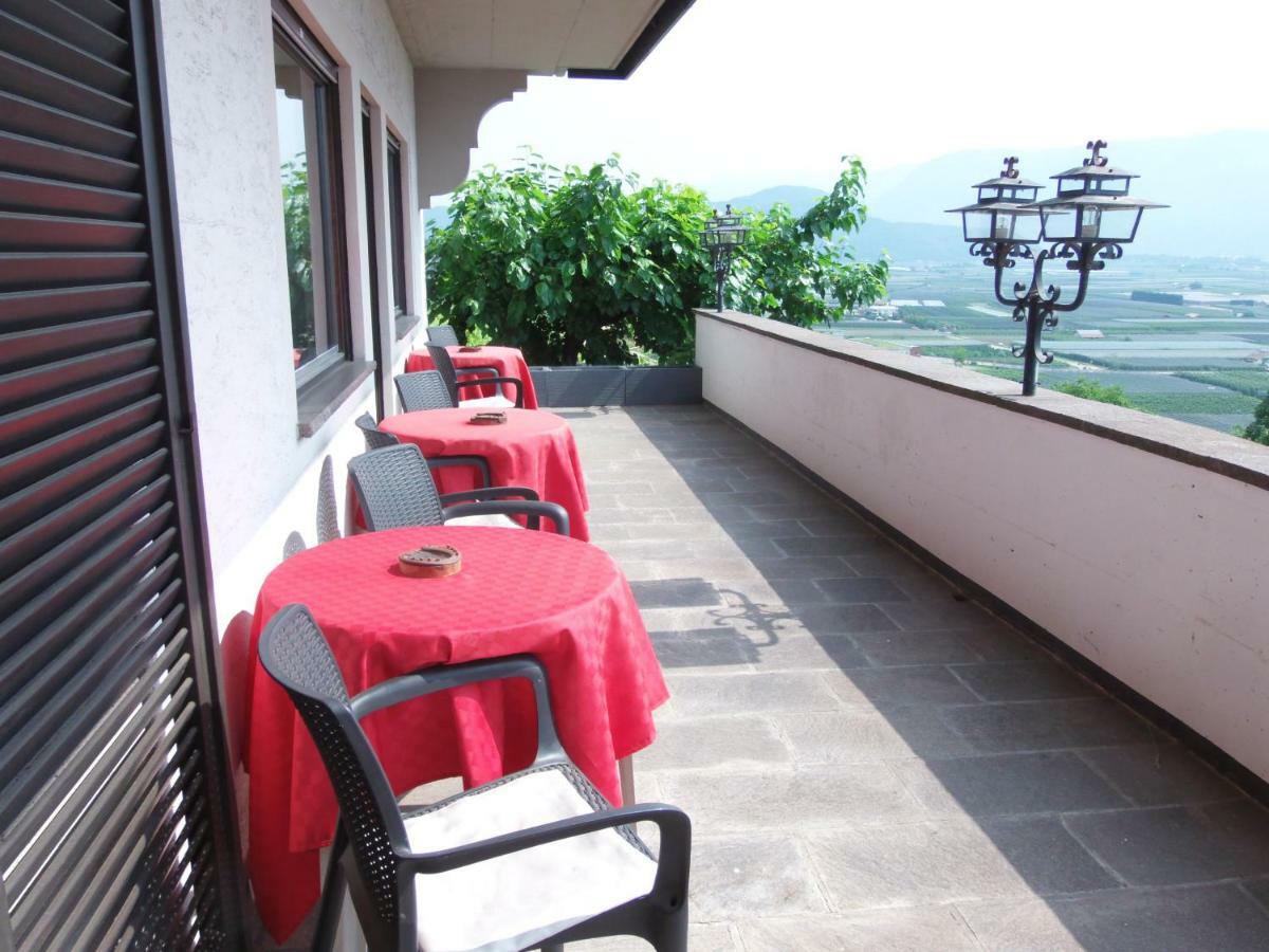 Garni Runggner Traubenhof Termeno Exterior foto
